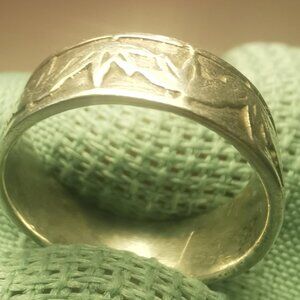 Sterling Silver Maple Leaf Band Ring 925 Canada Size 7.75 4g 7mm Wide Circa 1990
